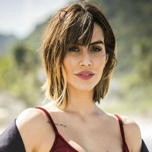 Novela “O Tempo Não Para”: Amadeu diz a Betina que acha atitude dela uma tolice